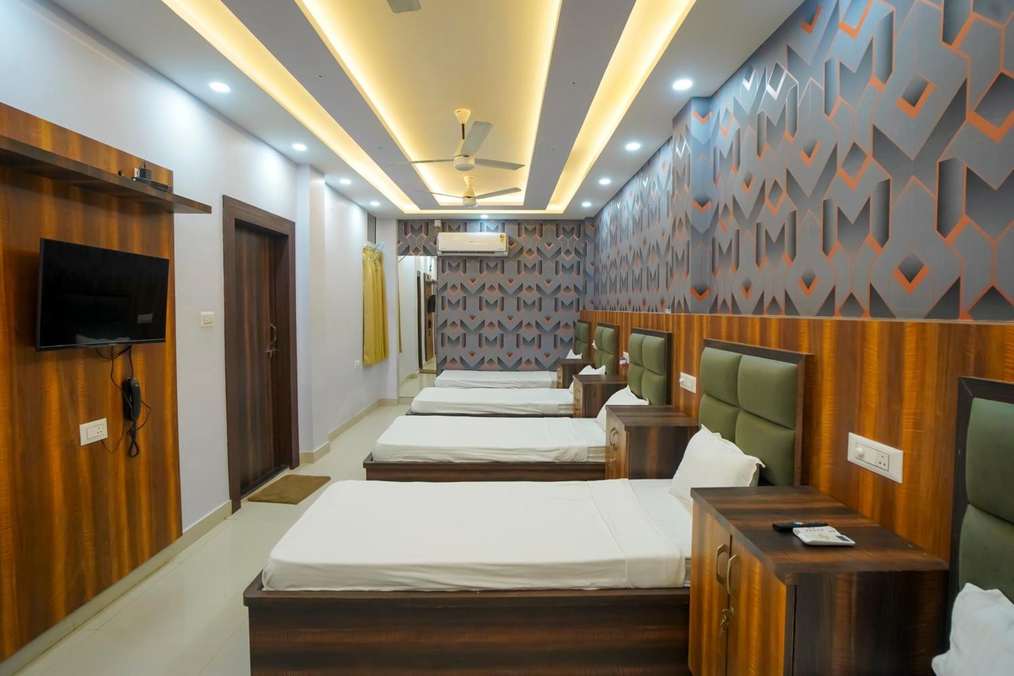 Hotel Rama Gorakhpur Extérieur photo