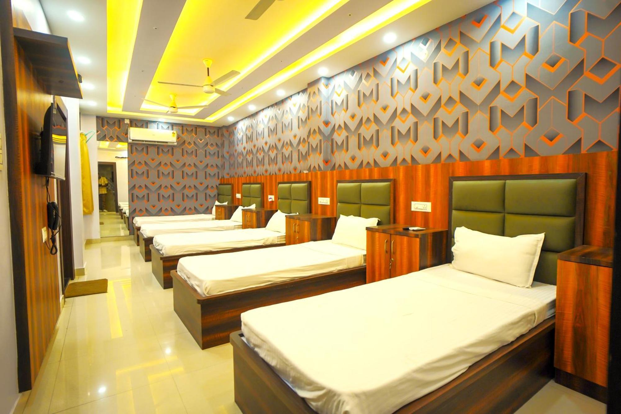 Hotel Rama Gorakhpur Extérieur photo