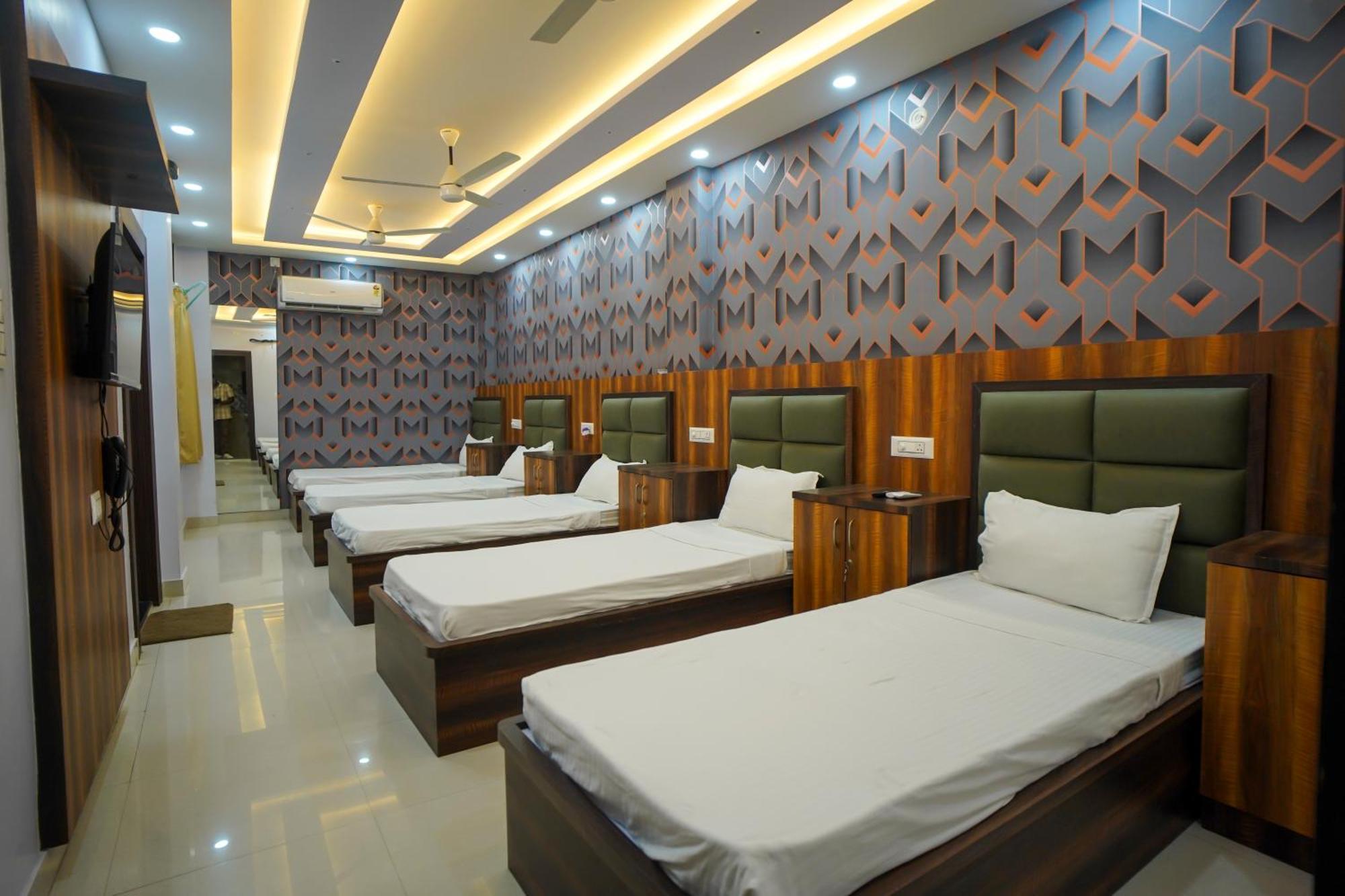 Hotel Rama Gorakhpur Extérieur photo